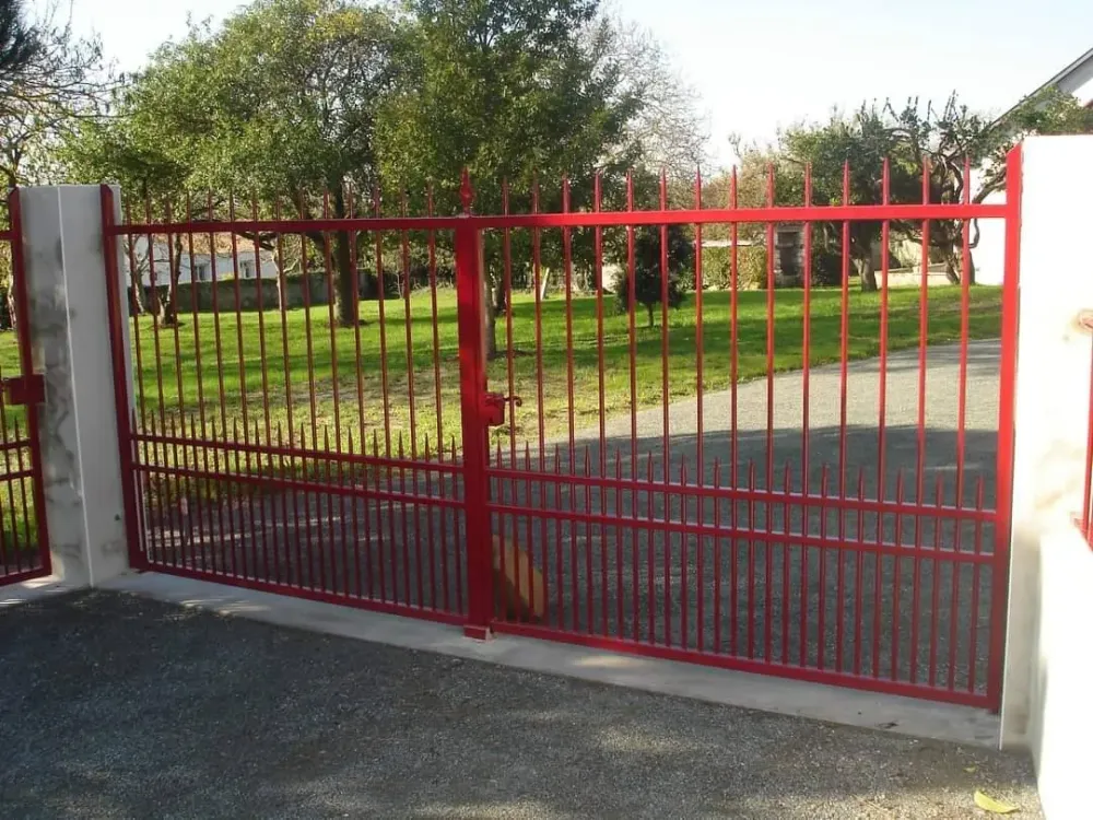 portail-sur-mesure-vendee.jpg