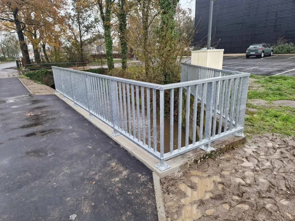 grille-securite-metalique.jpg